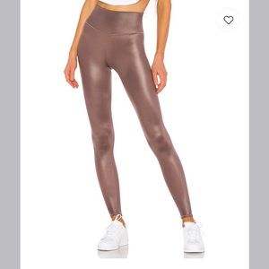 High Waist Shine Airbrush Legging in Coco Shine